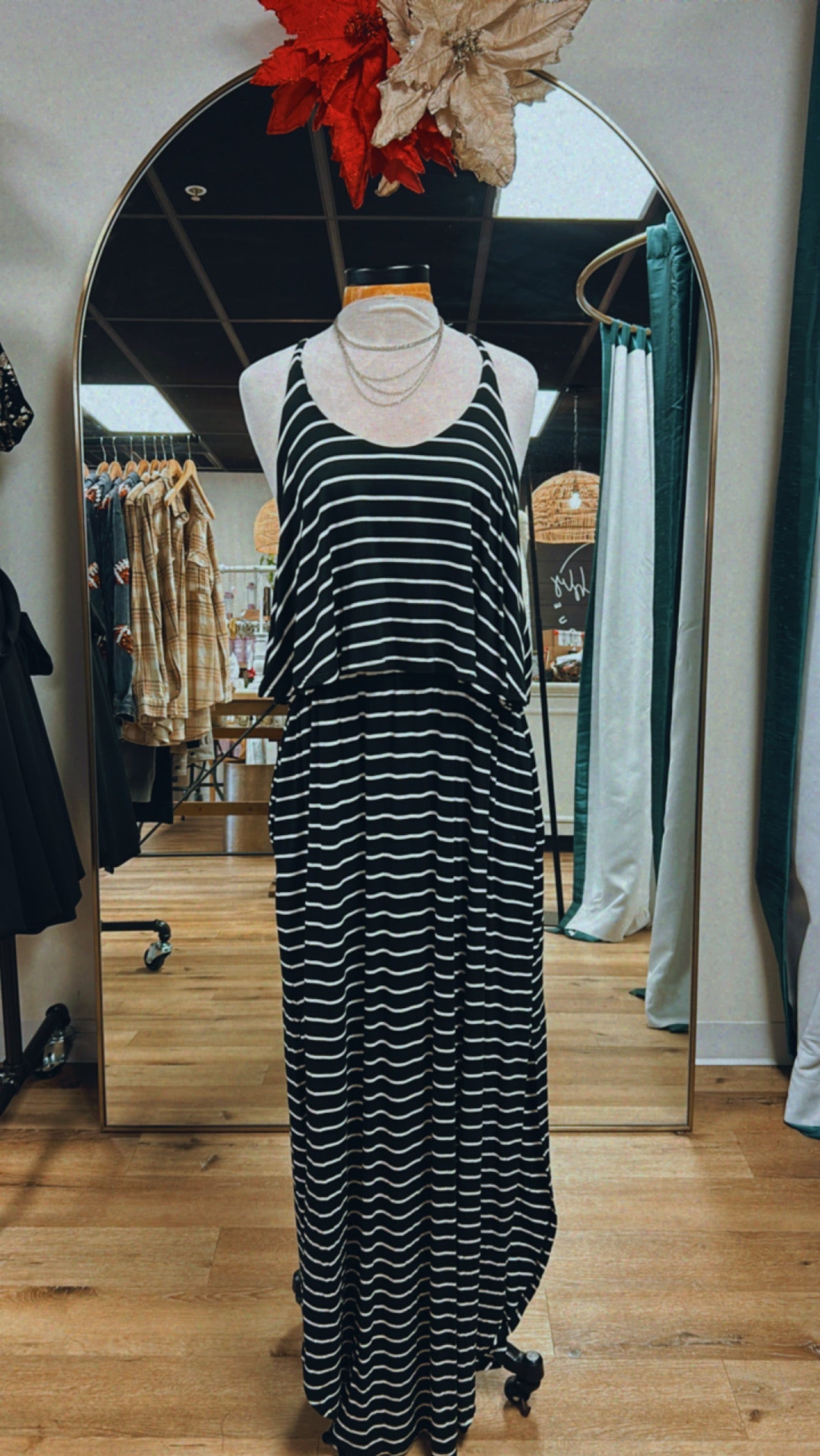 Black & white striped dress (Plus size) – The House of Ember