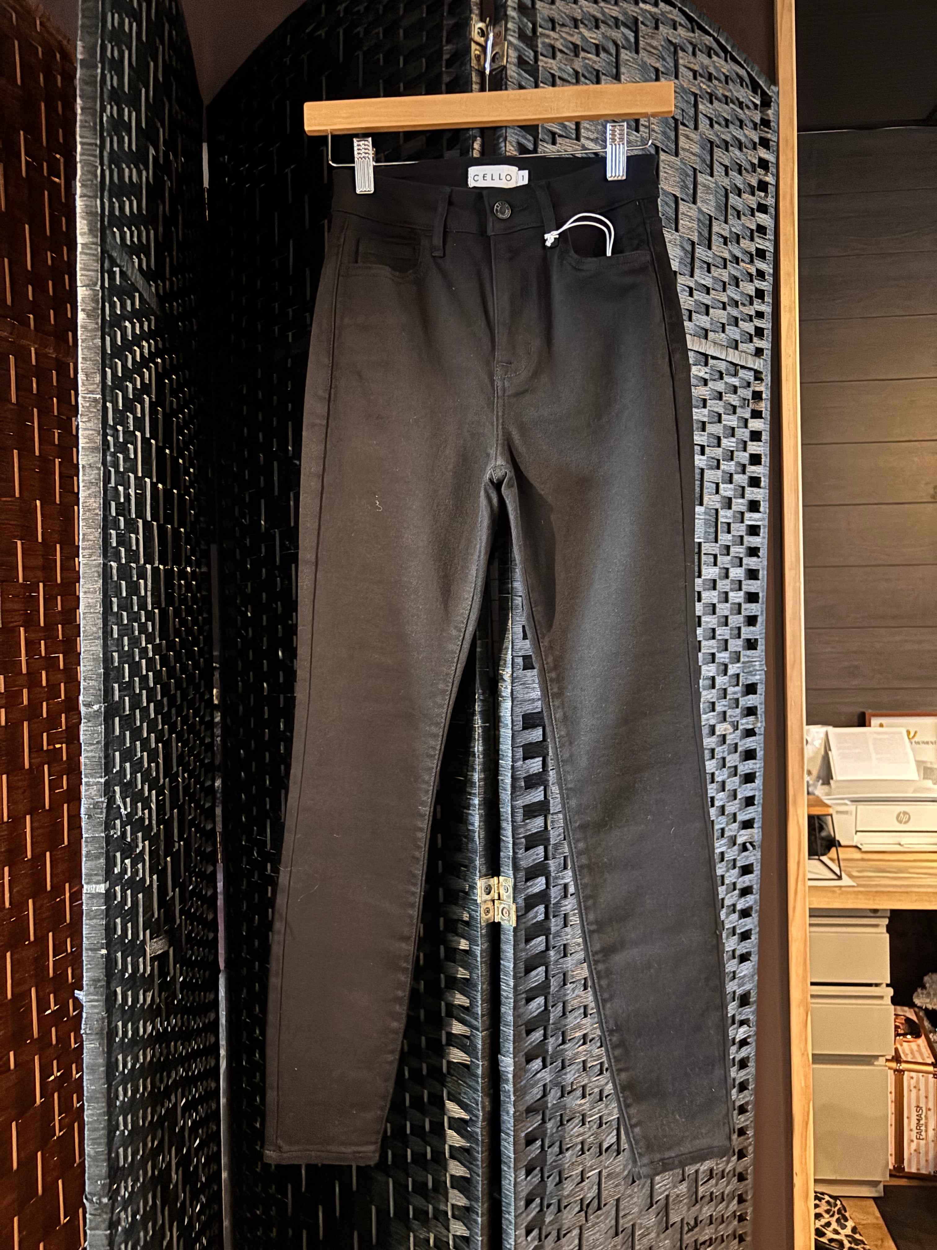 Cello Jet Black Hi Rise Non Distressed Skinny