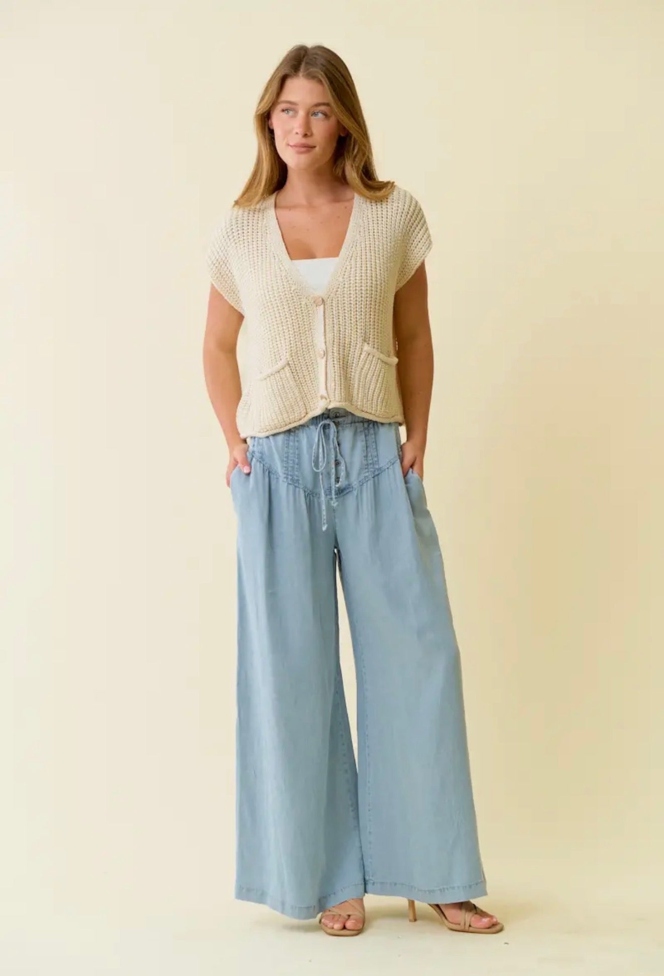 Chunky Knit Cap Sleeve Button Up