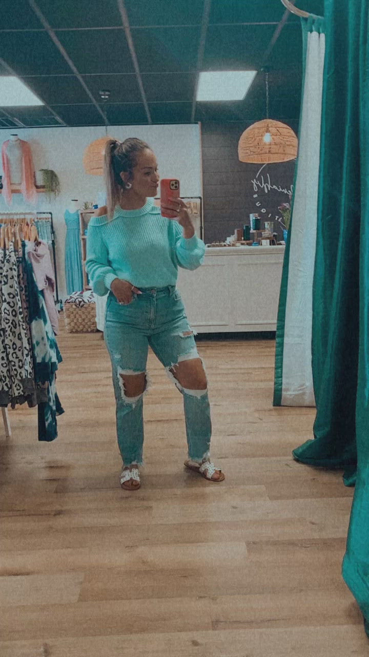 Cello Hi-Rise Distress Crop